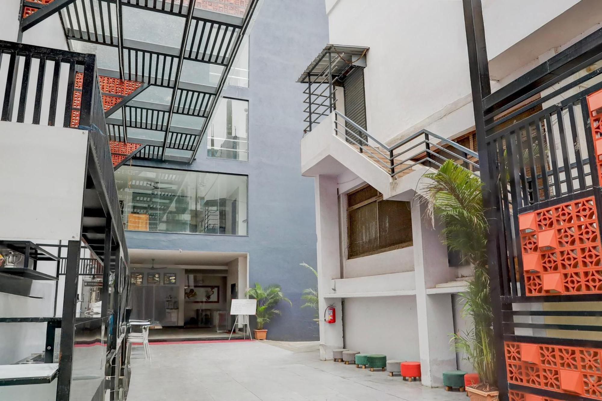 Super Townhouse Shivamogga Formerly Karthik Bhavan 外观 照片